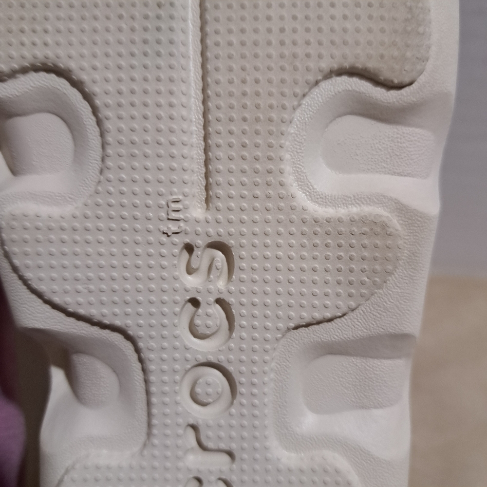 Crocks women walk shoes size 8 - Picture 12 of 17